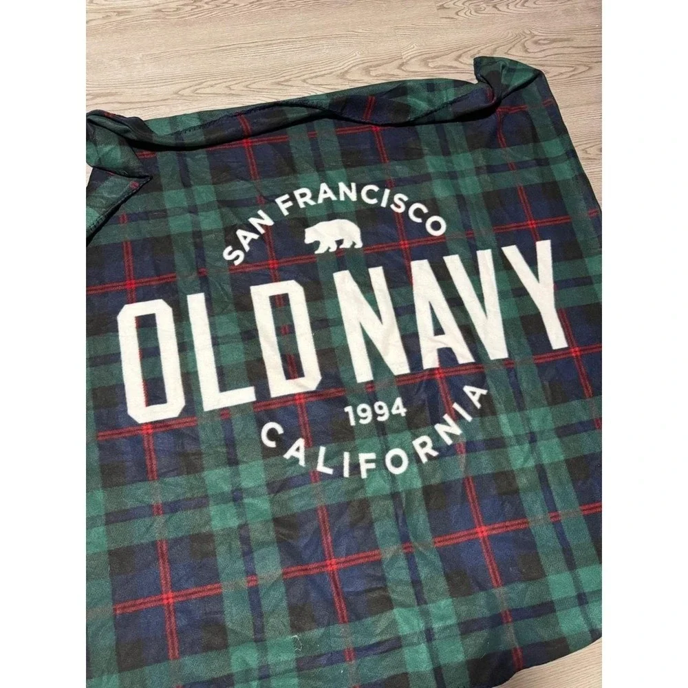 Old Navy San Francisco California 94 Plaid Fleece Throw Blanket Green Blue Bear